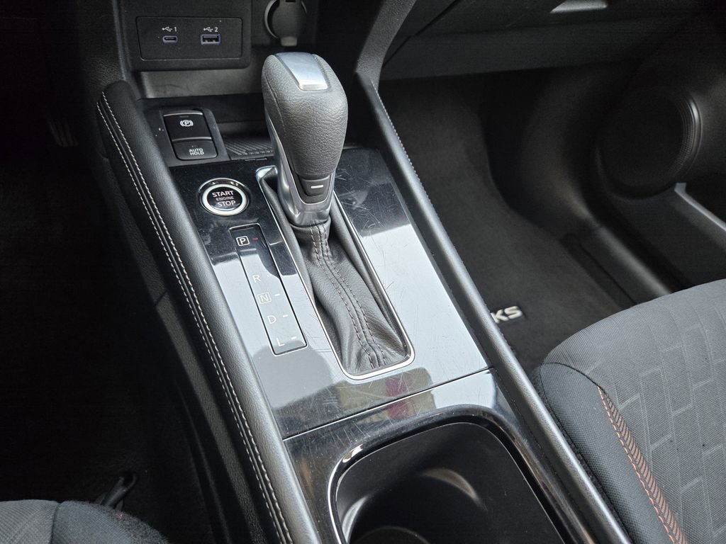 Used 2024 Nissan Kicks SR image 14