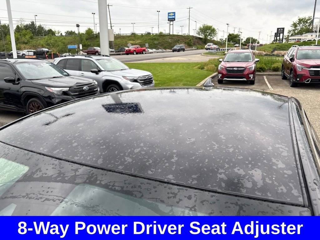 Used 2018 Chevrolet Malibu Hybrid w/ Driver Confidence Package FWD image 10