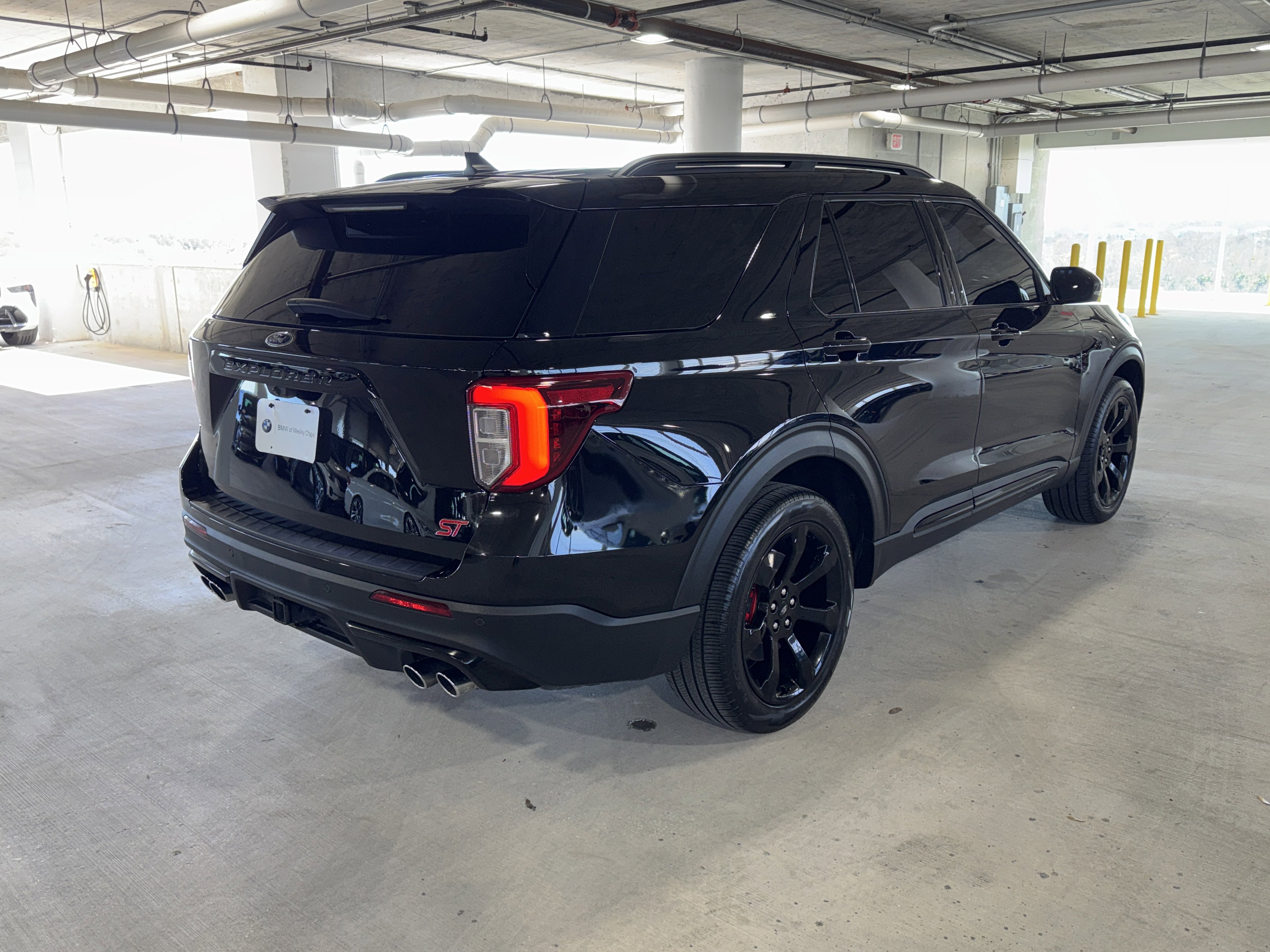 Used 2024 Ford Explorer ST w/ Equipment Group 401A image 8