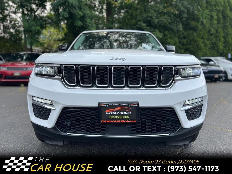 Used 2023 Jeep Grand Cherokee 4WD 4xe image 3