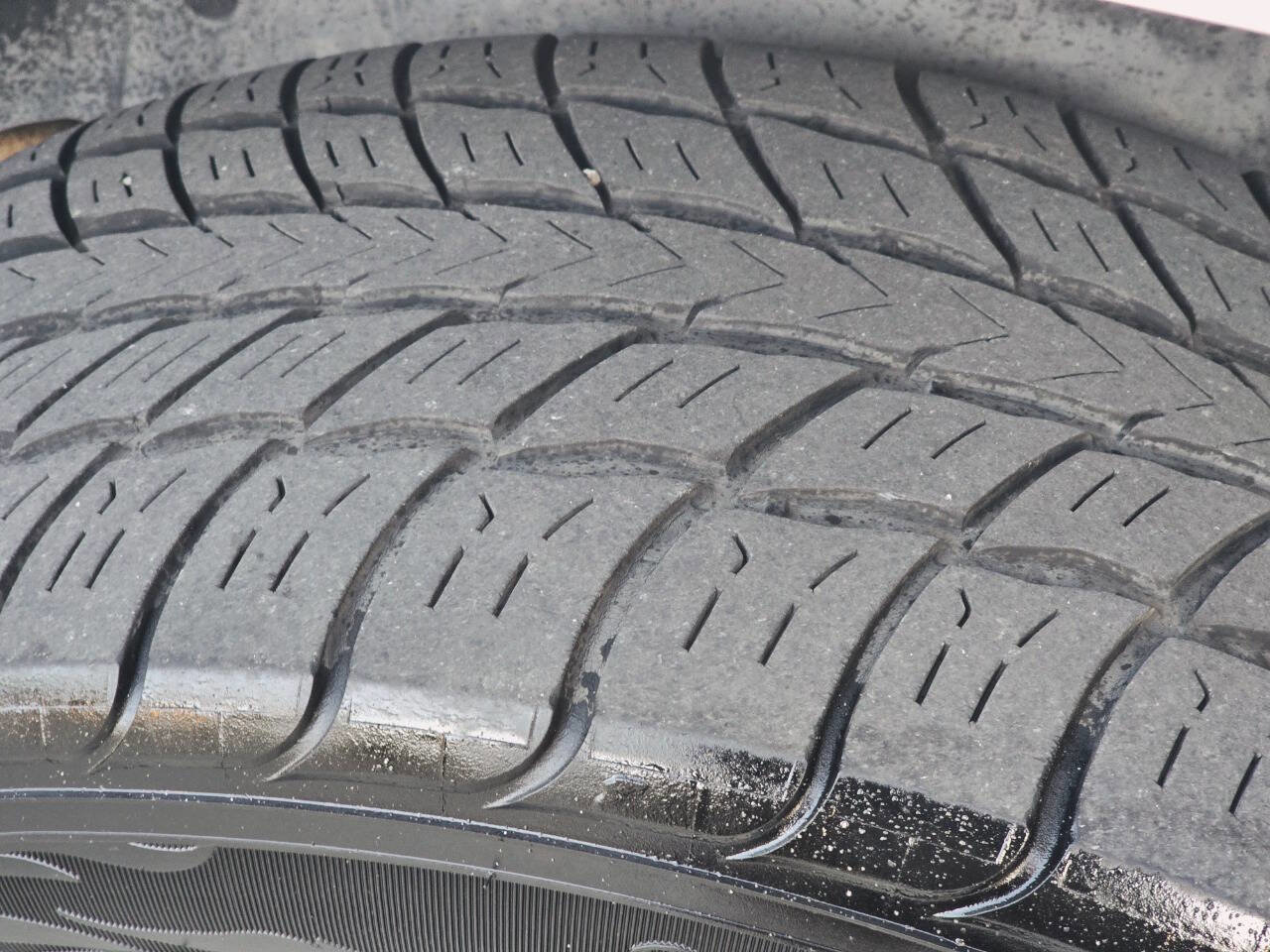 Used 2007 Cadillac Escalade EXT w/ Information Package image 34