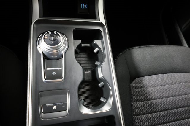 Used 2022 Ford Edge SE image 17