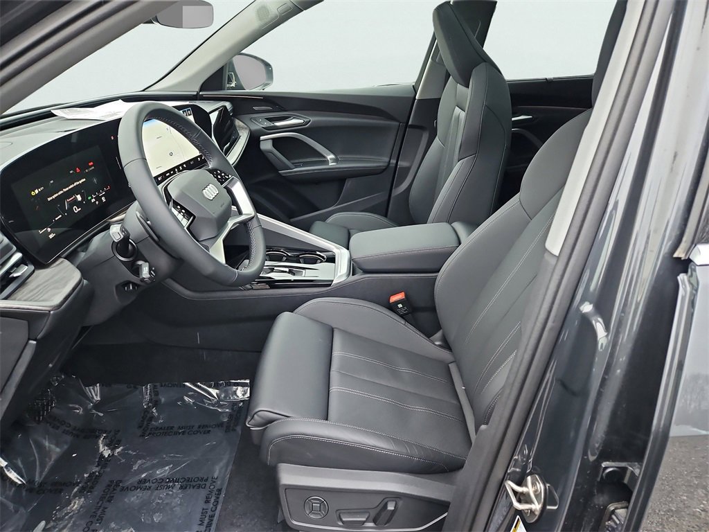 New 2025 Audi Q5 Premium Plus image 22