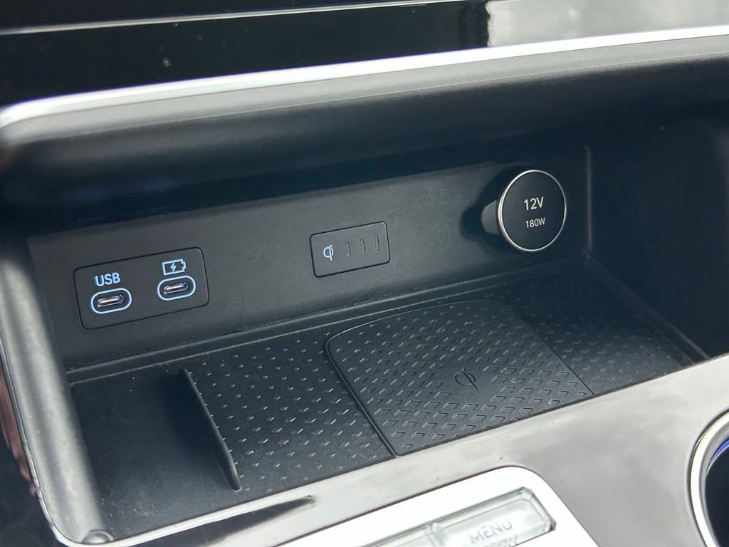 Used 2025 Genesis GV80 2.5T Standard AWD/4WD image 37
