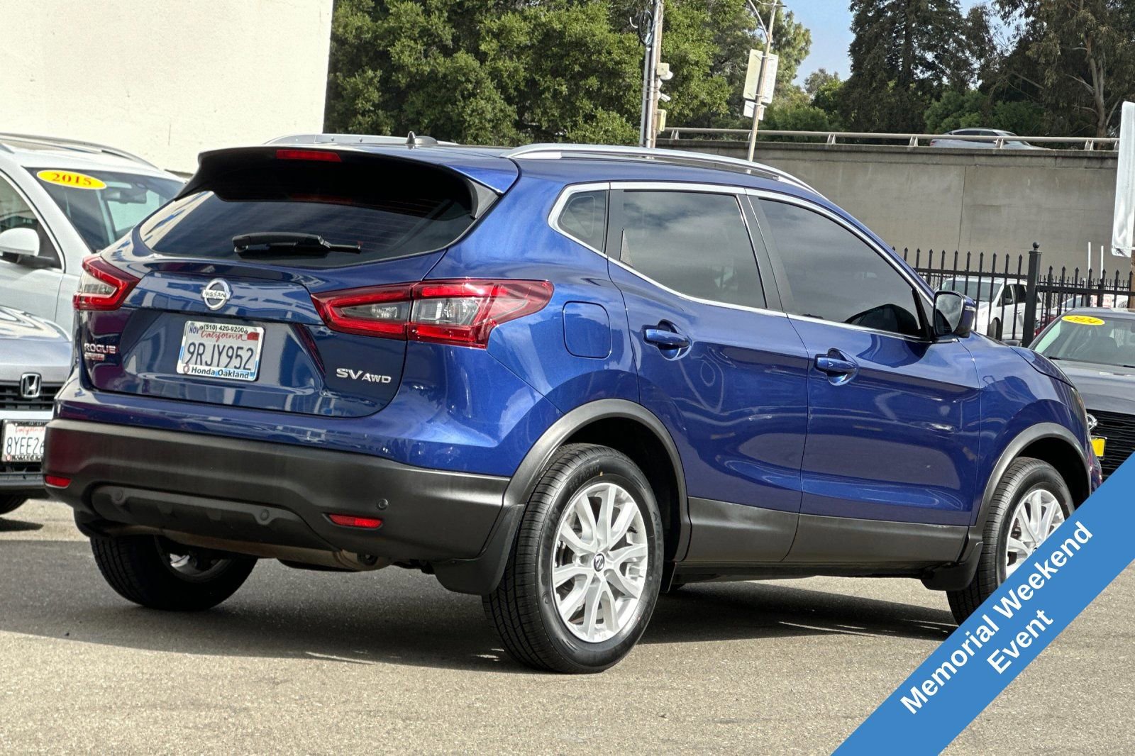 Used 2022 Nissan Rogue Sport SV w/ Technology Package AWD/4WD image 5