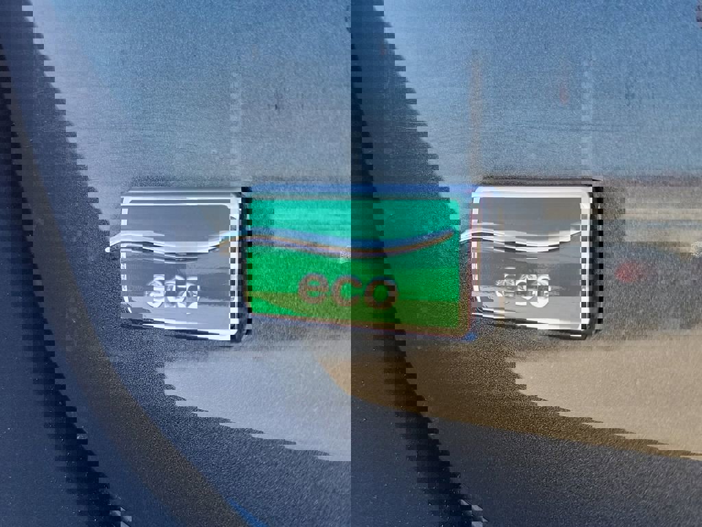 Certified 2016 Chevrolet Malibu LS w/ Protection Package FWD image 7