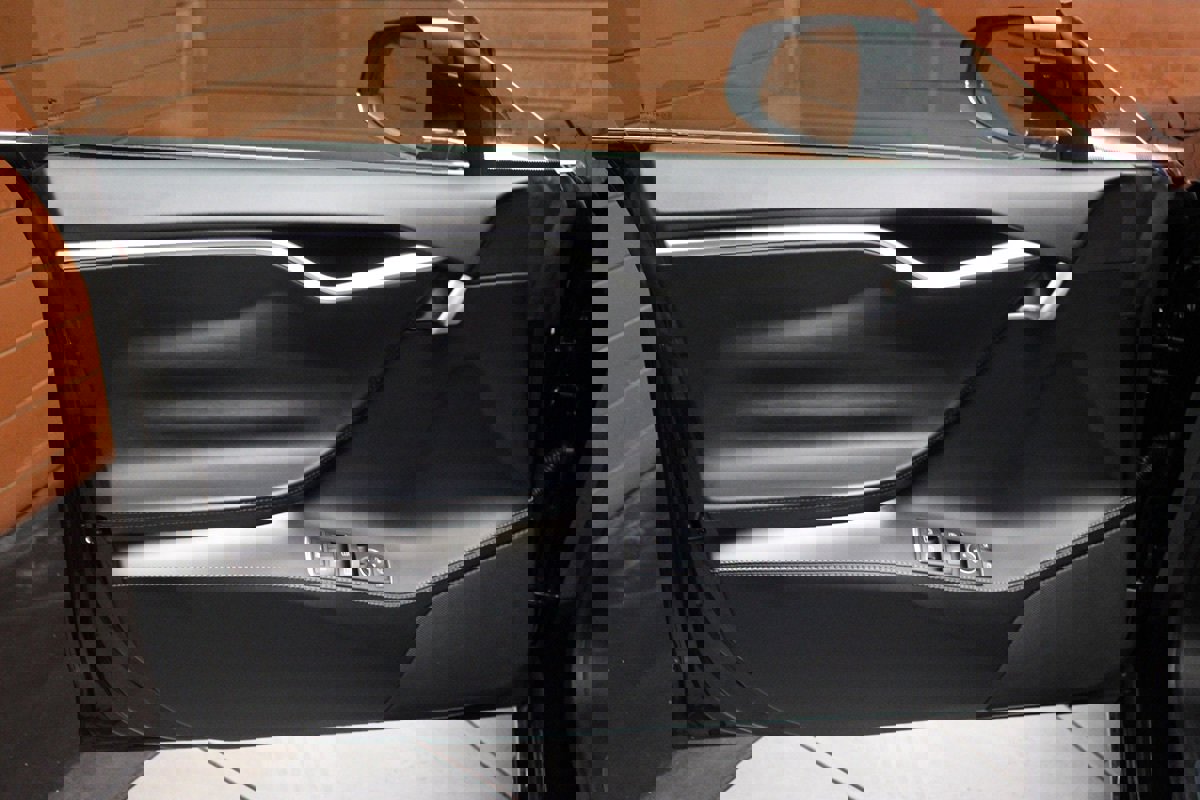 Used 2018 Tesla Model S 75D image 52