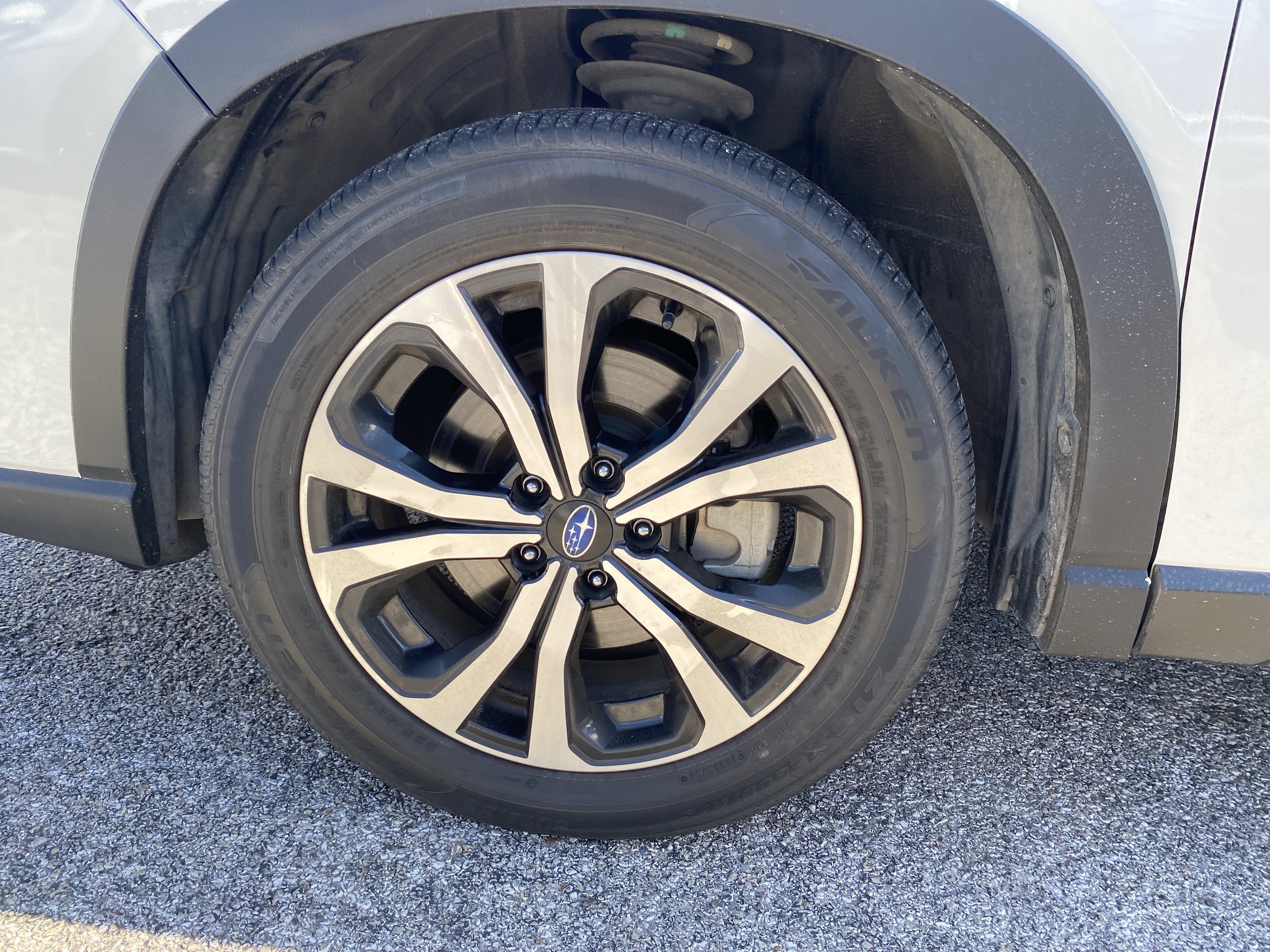 Certified 2024 Subaru Forester Limited AWD/4WD image 9