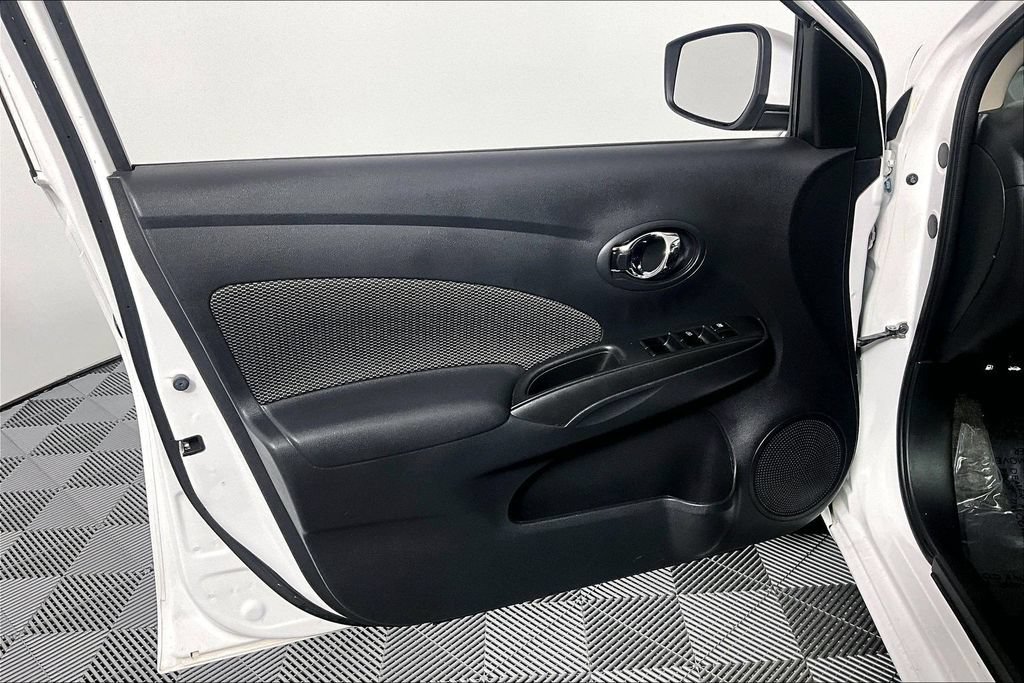 Used 2019 Nissan Versa SV FWD image 22