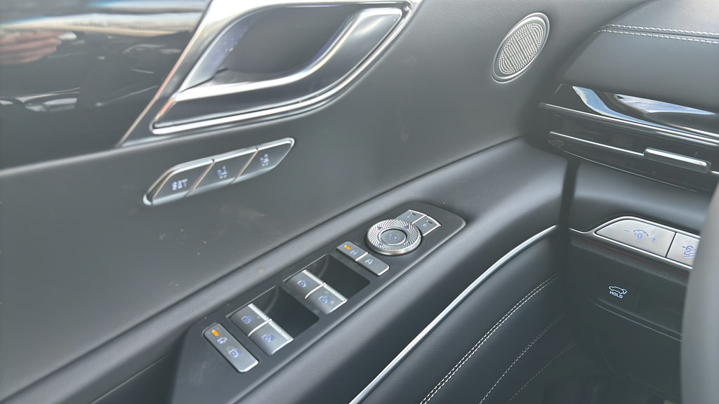 New 2026 Genesis GV80 2.5T AWD/4WD image 15