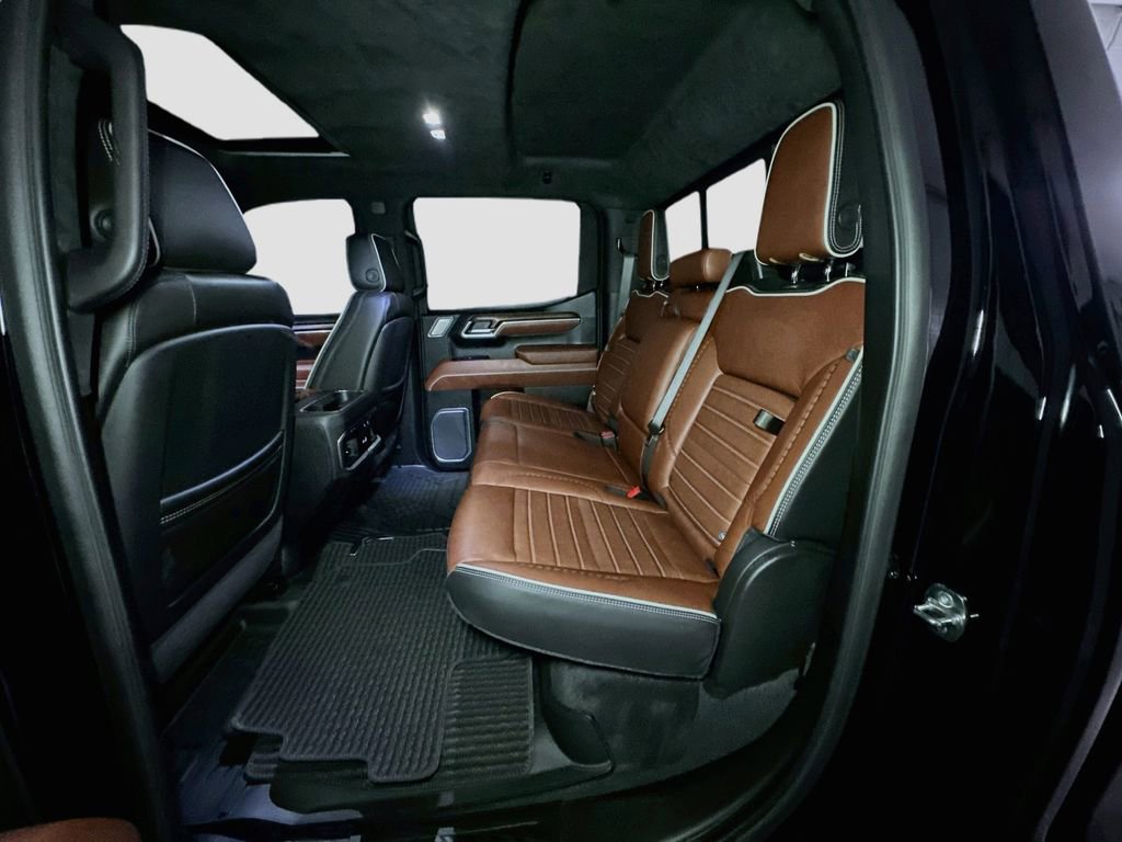 Used 2025 GMC Sierra 1500 Denali Ultimate image 24