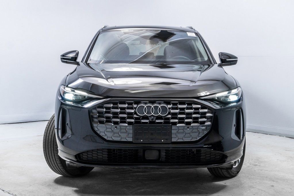 Used 2025 Audi Q5 Premium w/ Convenience Package AWD/4WD image 11