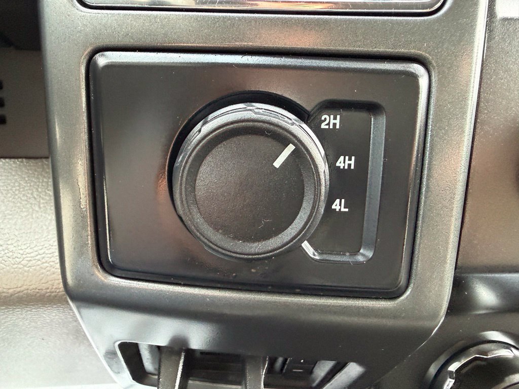 Used 2022 Ford F250 XLT w/ Snow Plow Prep Package AWD/4WD image 16