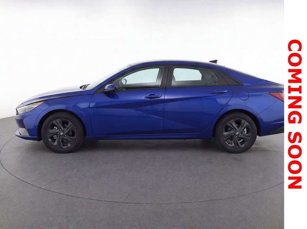 Used 2022 Hyundai Elantra SEL w/ Cargo Package image 8