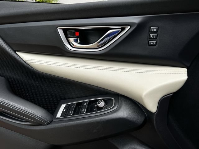 Used 2022 Subaru Ascent Limited AWD/4WD image 27