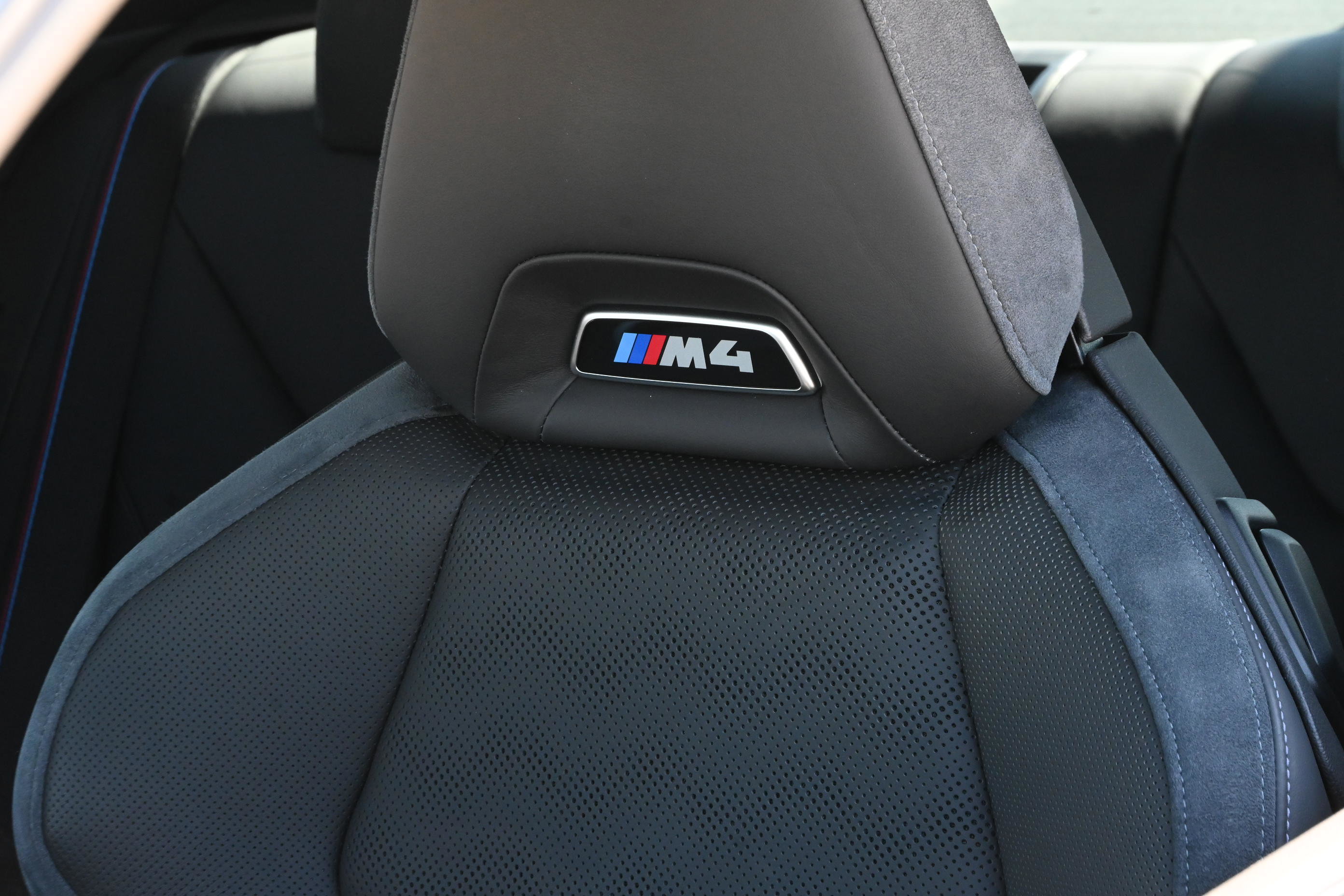Used 2024 BMW M4 Competition w/ Executive Package RWD image 30