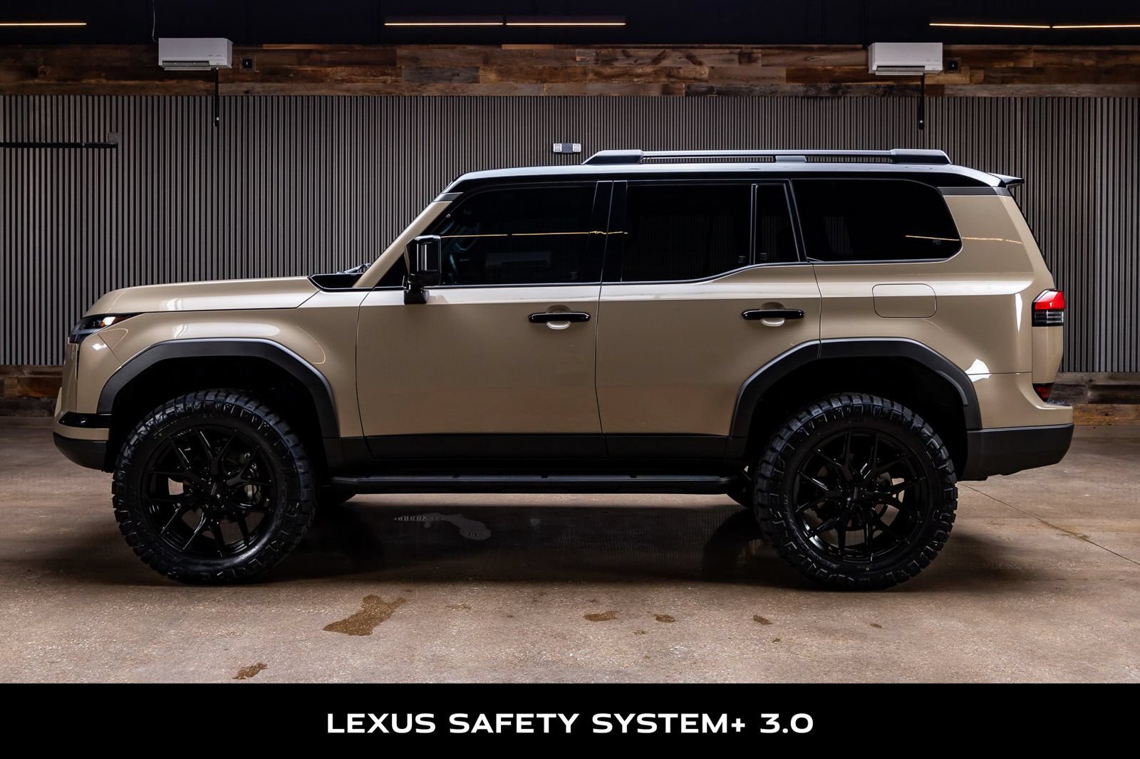 Used 2025 Lexus GX 550 AWD/4WD image 6