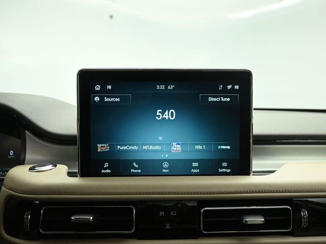 Used 2023 Lincoln Aviator AWD w/ Premium Package image 13