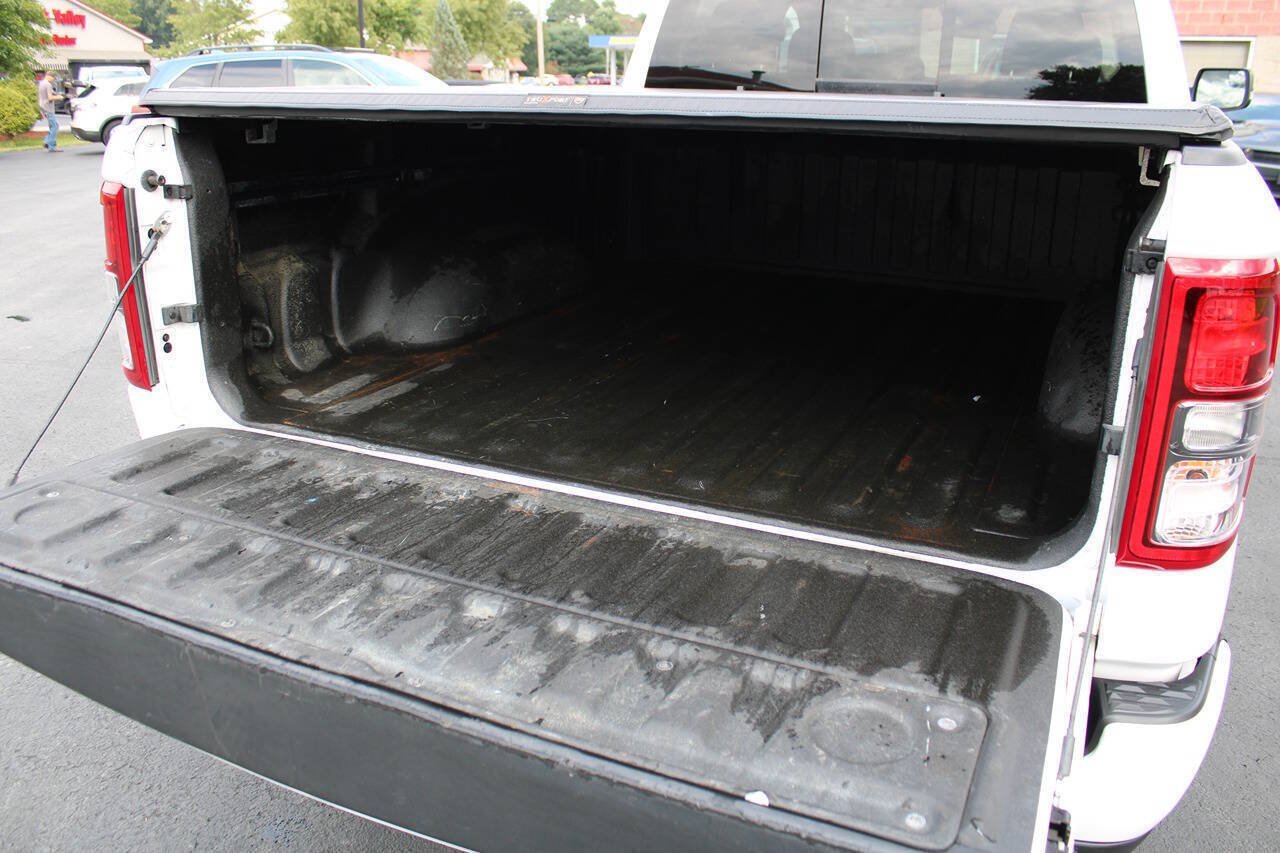 Used 2021 RAM 1500 Big Horn AWD/4WD image 14