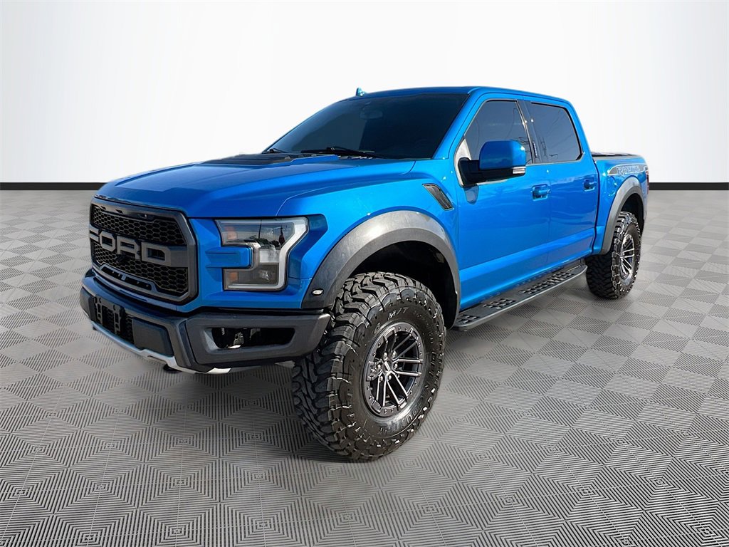 Used 2020 Ford F150 Raptor w/ Equipment Group 802A Luxury image 3