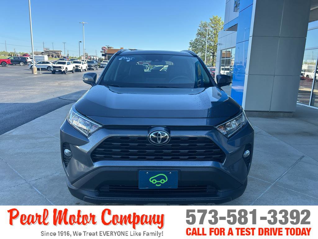 Used 2020 Toyota RAV4 XLE Premium AWD/4WD image 2