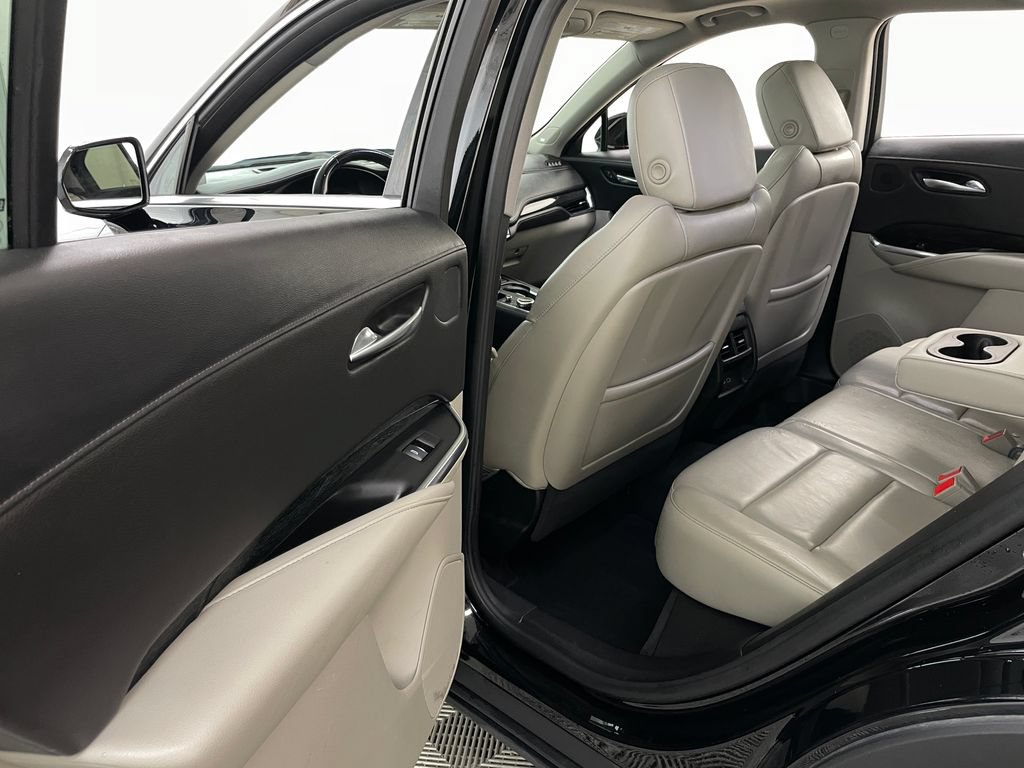 Certified 2020 Cadillac XT4 Premium Luxury w/ Driver Awareness Package AWD/4WD image 46
