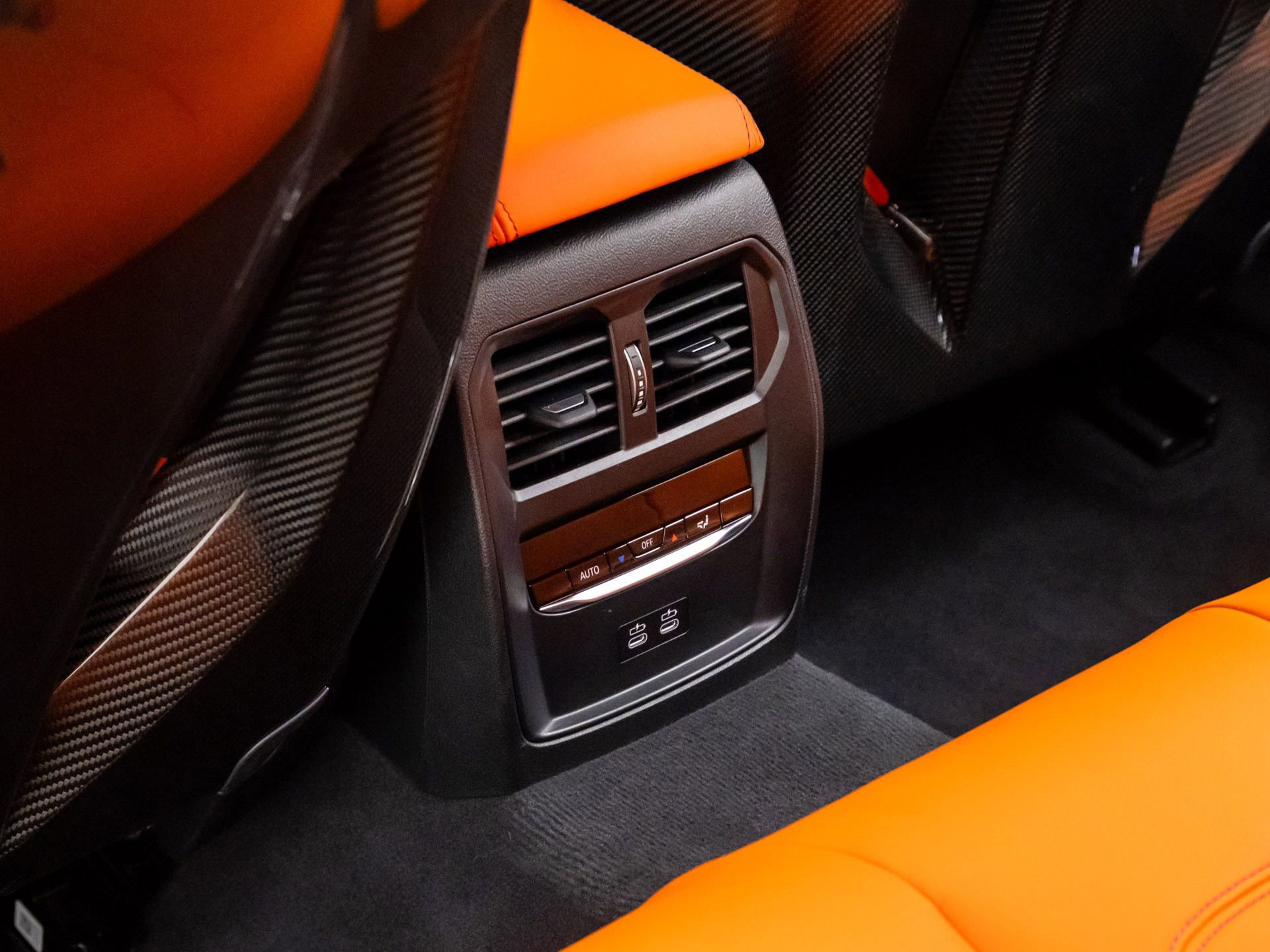 Used 2025 BMW M3 w/ Carbon Package image 21