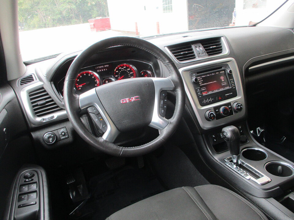Used 2015 GMC Acadia SLE AWD/4WD image 7