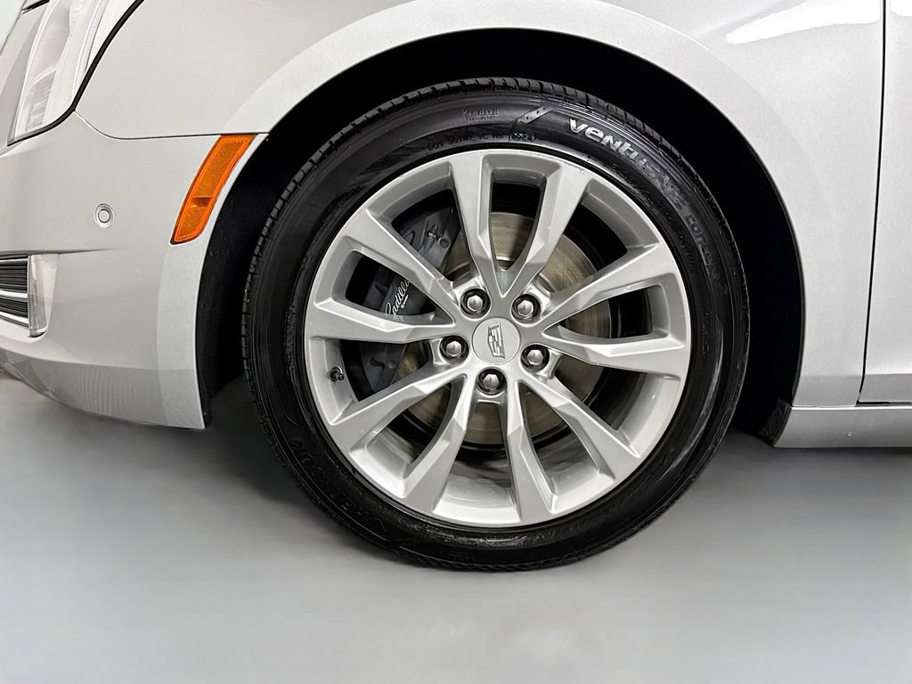 Used 2017 Cadillac XTS Luxury image 31