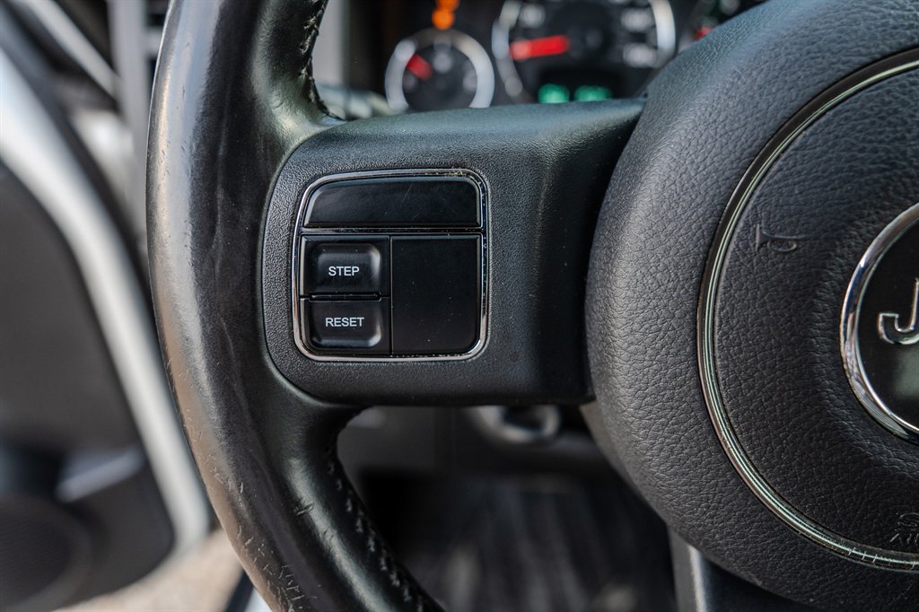 Used 2011 Jeep Liberty Sport w/ Popular Equipment Group AWD/4WD image 16