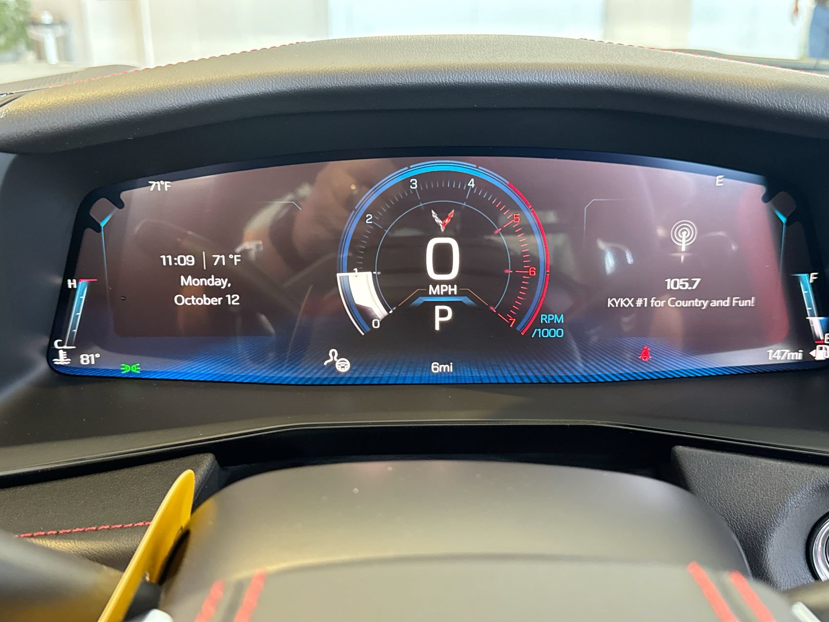 New 2027 Chevrolet Corvette Stingray Convertible w/ Battery Protection Package RWD image 15