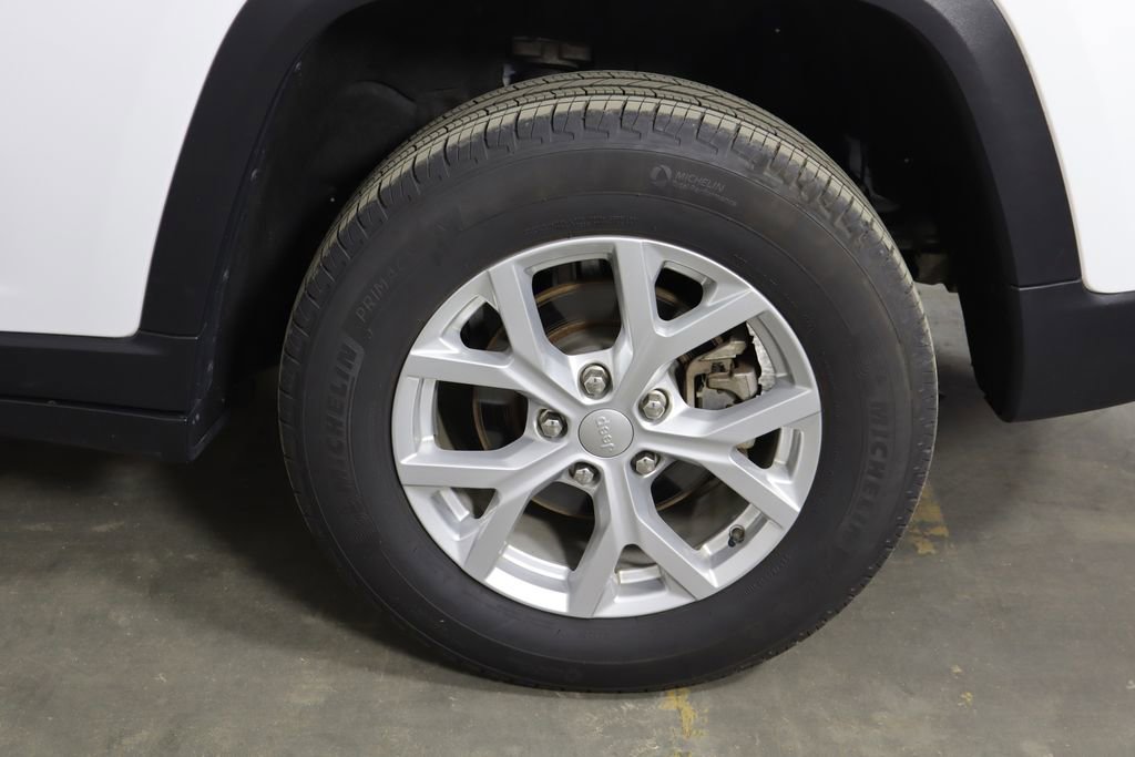 Used 2023 Jeep Grand Cherokee Limited AWD/4WD image 50