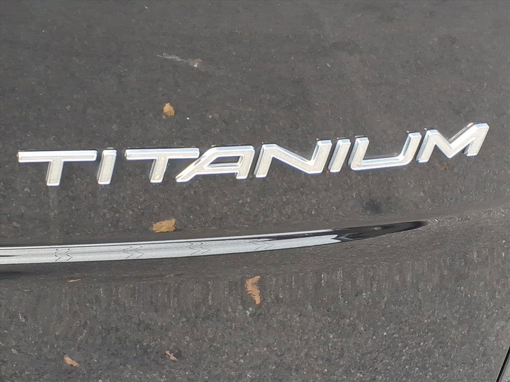 Used 2022 Ford Transit Connect Titanium w/ Trailer Tow Package image 9