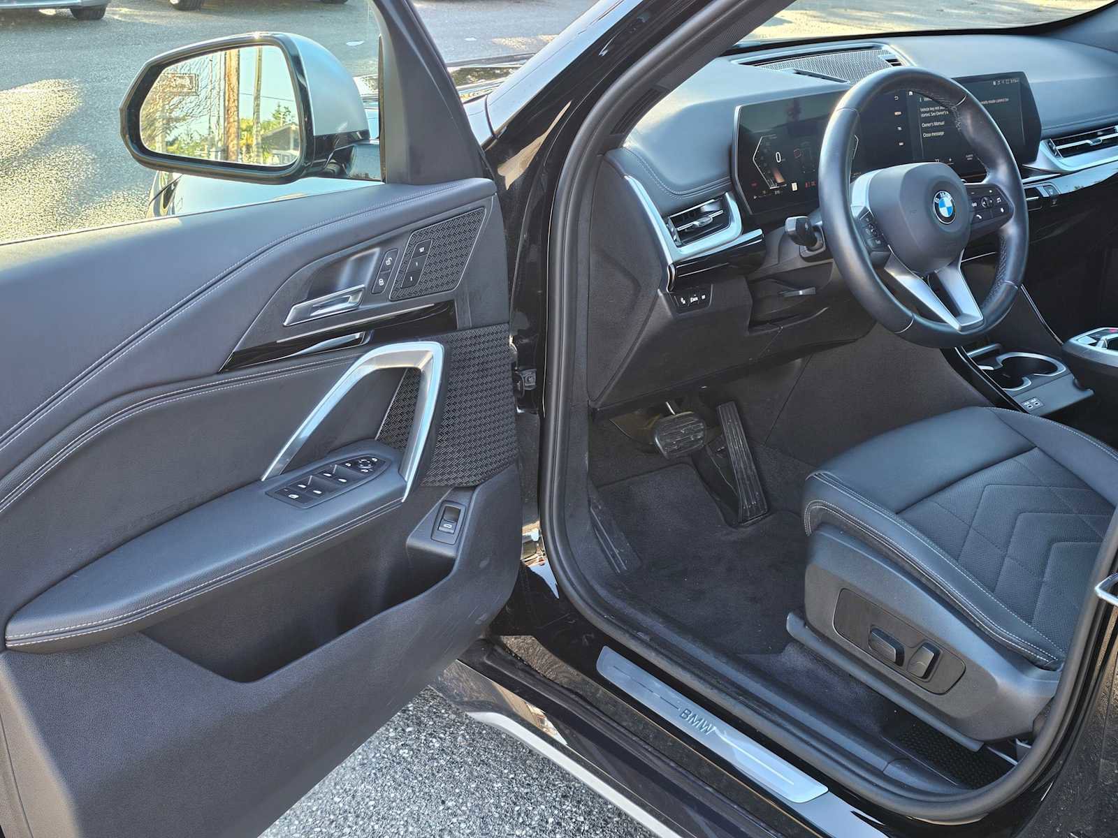 Used 2023 BMW X1 xDrive28i w/ Convenience Package image 19