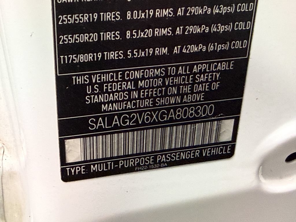 Used 2016 Land Rover LR4 HSE AWD/4WD image 55