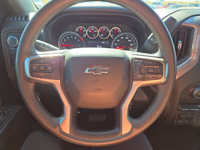 Used 2021 Chevrolet Silverado 1500 Custom Trail Boss w/ Safety Confidence Package AWD/4WD image 18