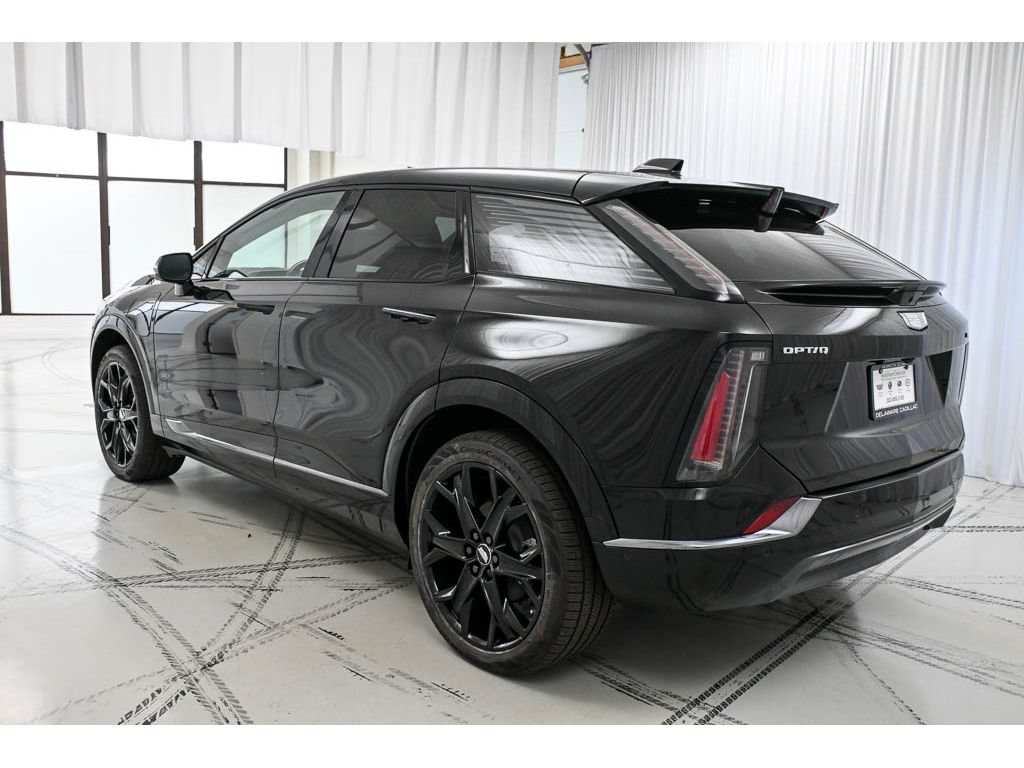New 2027 Cadillac Optiq Premium Sport w/ LPO, ONYX Package AWD/4WD image 5