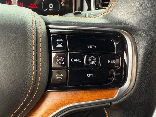 Used 2022 Jeep Grand Wagoneer Series III image 23