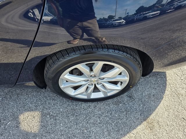 Used 2018 Chevrolet Impala LT w/ LT Convenience Package FWD image 33