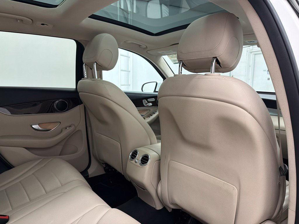 Certified 2016 Mercedes-Benz GLC 300 image 28