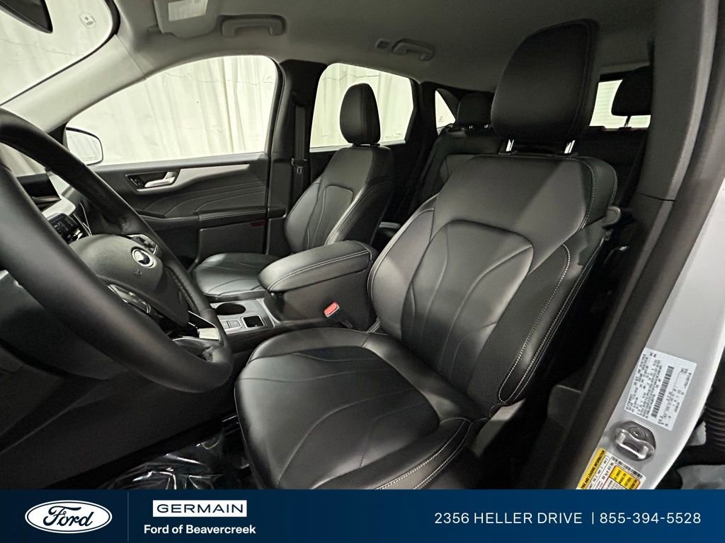 New 2025 Ford Escape SE w/ PHEV Premium Package image 12