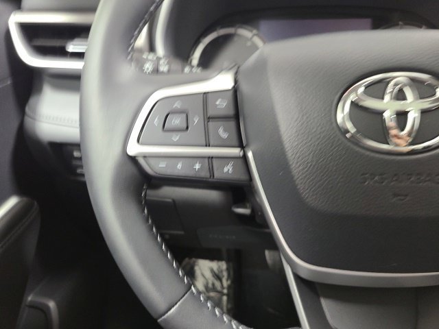 Used 2026 Toyota Highlander XLE AWD/4WD image 24