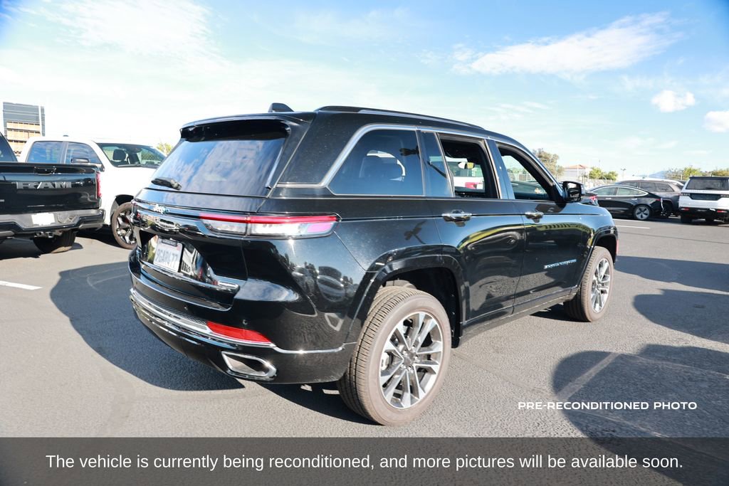 Used 2022 Jeep Grand Cherokee Overland image 6