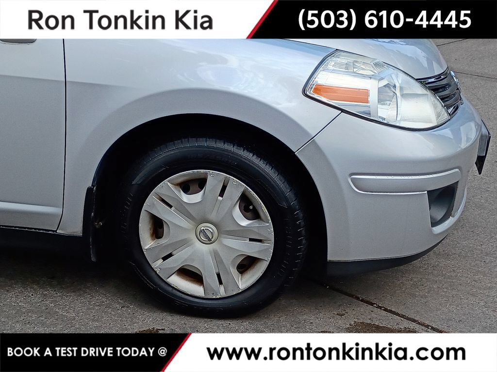 Used 2011 Nissan Versa 1.8 S w/ Plus Pkg