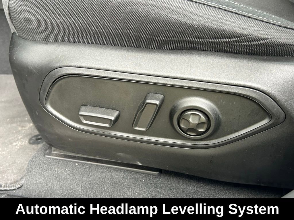 Certified 2024 Jeep Grand Cherokee Laredo X w/ Trailer Tow Package image 19