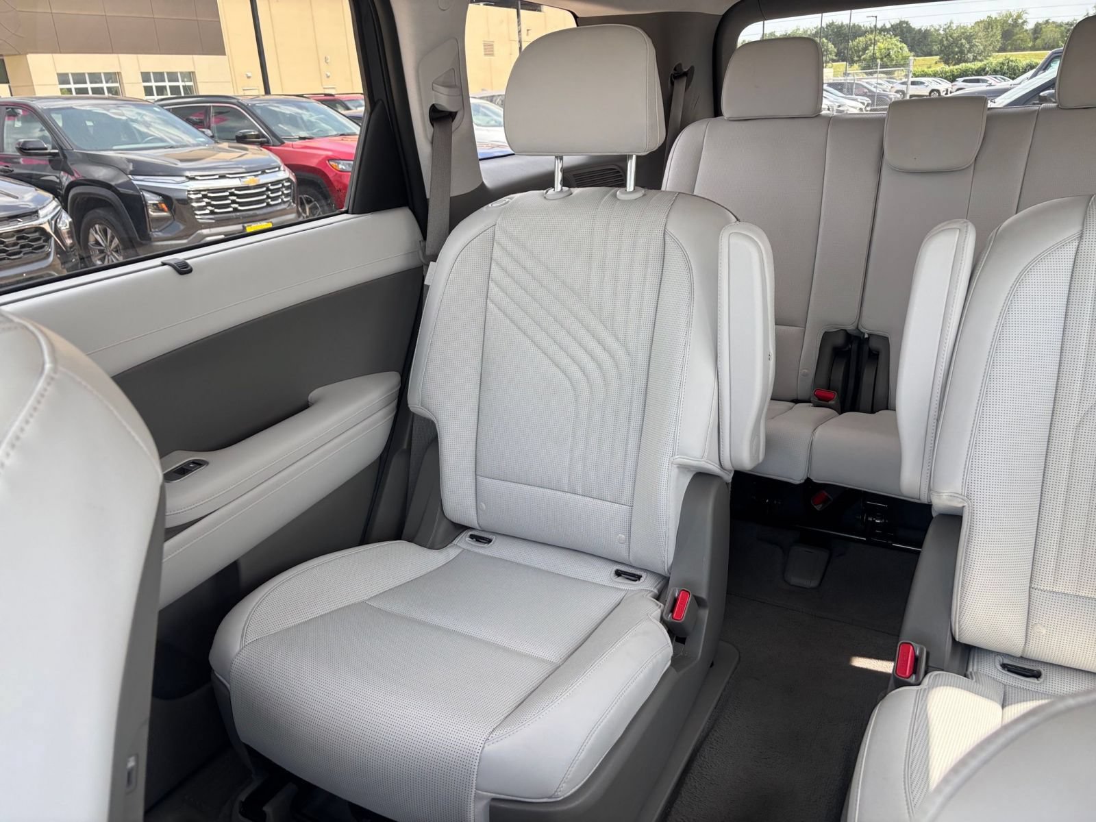 Used 2026 Hyundai Palisade SEL FWD image 43