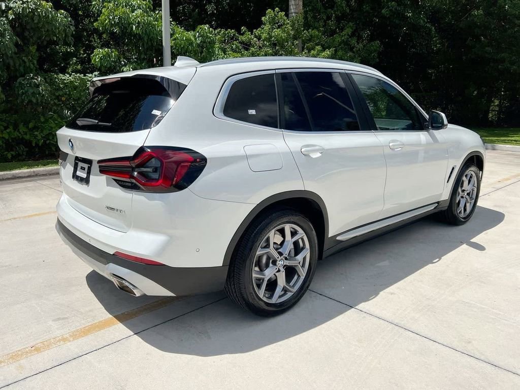 Used 2024 BMW X3 xDrive30i w/ Premium Package AWD/4WD image 7