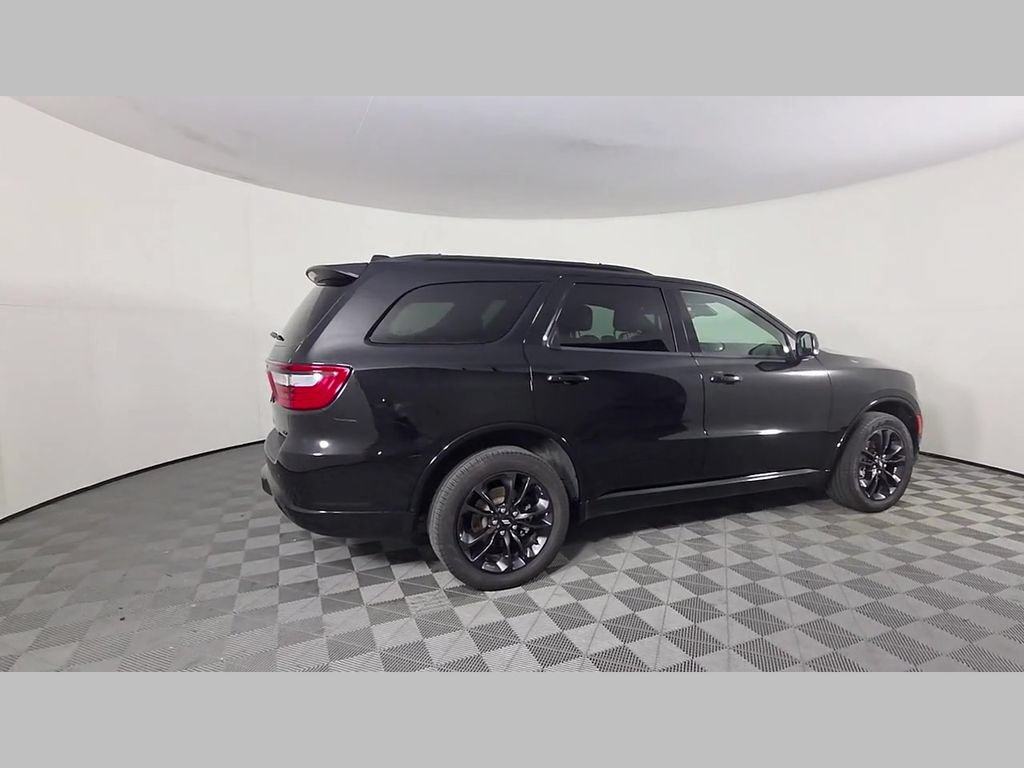 Used 2025 Dodge Durango GT AWD/4WD image 35