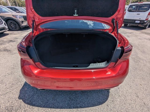 Used 2023 INFINITI Q50 Luxe w/ Cargo Package RWD image 43