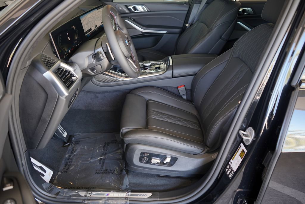 New 2026 BMW X7 M60i image 11